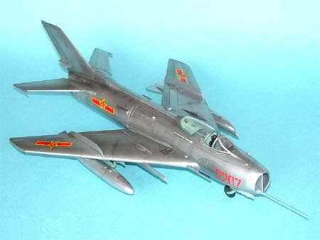 Советский МиГ-19С Frarmer C, 1:32, [02207]
