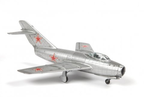 Советский истребитель МиГ-15, 1:72