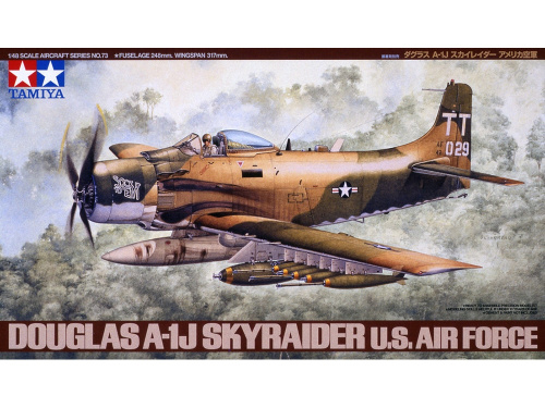 Самолет Douglas A-1J, 1/48
