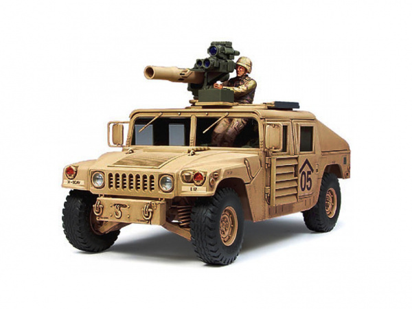 Хаммер с противотанковой ракетной установкой и 2 фигурами (M1046 Humvee TOW Missile Carrier), 1:35, [35267]