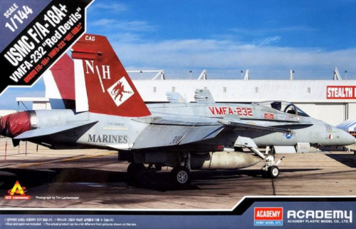 Самолёт USMC F/A-18A+ VMFA-232 "Red Devils" (1:144)
