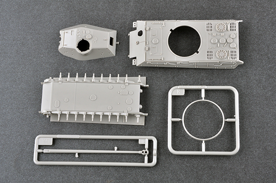 Немецкий тяжелый танк King Tiger (Porsche turret) с 105-мм орудием kwk L/68, 1:72, [07161]