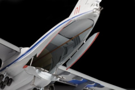 Самолёт "ИЛ-76", 1:144