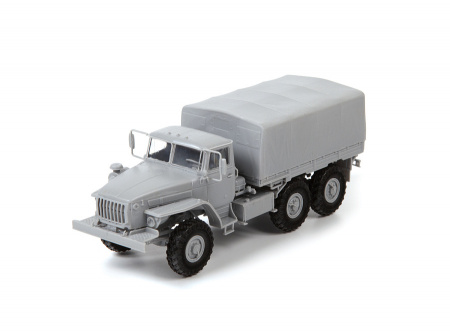 Российский армейский грузовик "Урал" 4320, 1:72