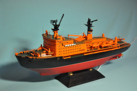 Атомный ледокол "Арктика", 1/400