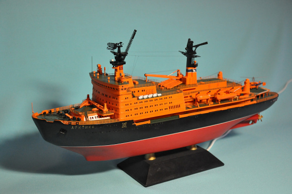 Атомный ледокол "Арктика", 1/400