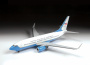 Авиалайнер "Боинг 737-700/С40В", 1:144
