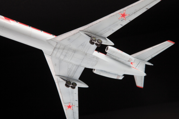 Самолёт "Ту-134 УБЛ", 1:144