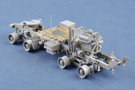 Американский седельный тягач М983 HEMTT, 1:35, [01021]