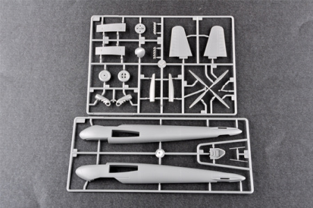 Британский многоцелевой истребитель De Havilland Hornet F.3, 1:48, [02894]