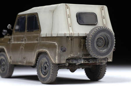 Советский военный внедорожник УАЗ-469, 1:35, [3629]