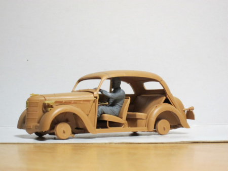 Группа армий «Центр» лето 1941 г. (Kfz.1, Typ L3000S, германская пехота (4 фигуры), германские водители (4 фигуры)), 1:35, (DS3502)