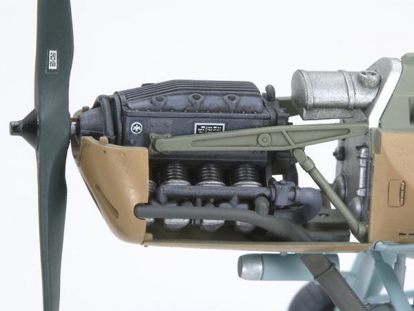Самолет Storch Fi156C, 1/48