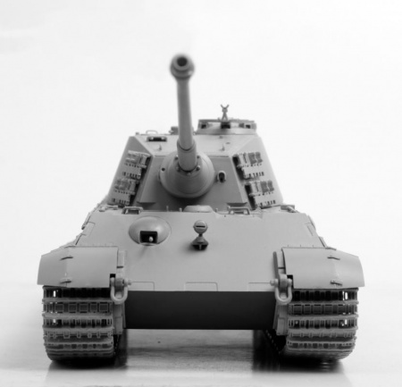 Немецкий танк "Королевский Тигр" с башней Хеншель, 1:35
