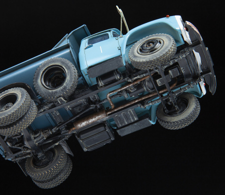 Самосвал ММЗ-555 на ЗИЛ-130, 1:43