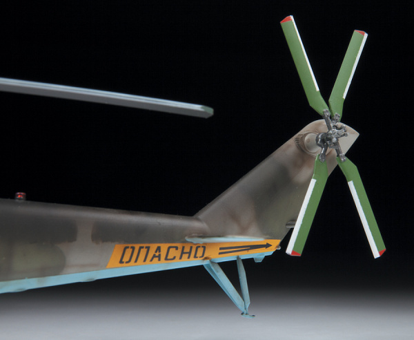 Советский ударный вертолёт Ми-35М, 1:48