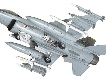 Самолет F-16CJ Fighting Falcon, 1/48