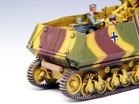 Немецкая трофейная 105 мм САУ leFH18(Sf) auf Geschützwagen 39H(f), 1:35, [00353]