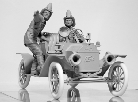 Экипаж американской пожарной машины (1910-е г.г.), 1:24, (24006)