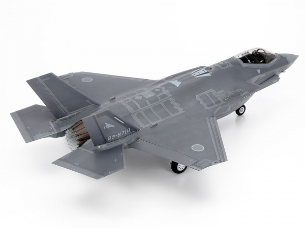 Истребитель Lockheed F-35A Lightning II, 1:48