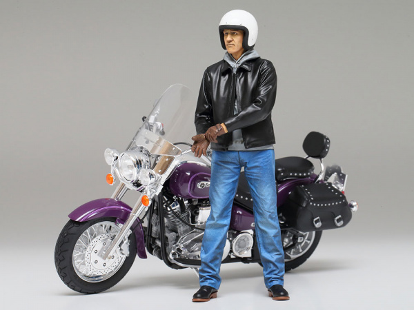 Street Rider, фигура мотоциклиста стоит рядом с мотоциклом, 1/12