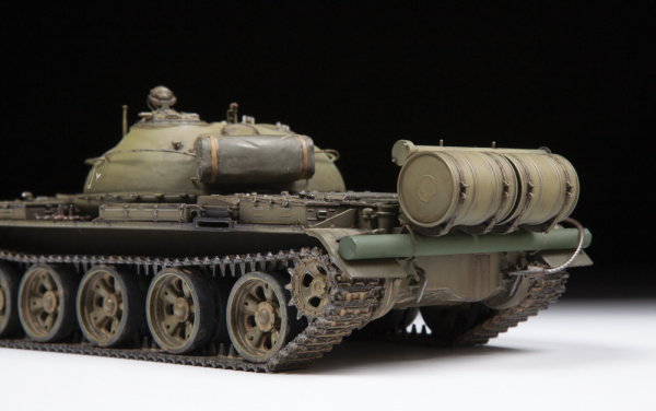 Советский основной боевой танк Т-62