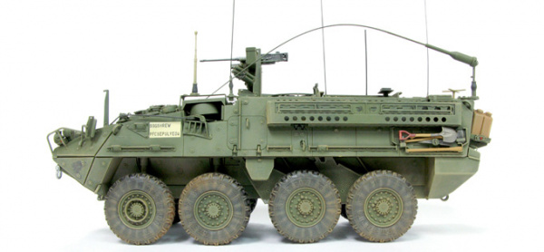 БТР M1130 Stryker Commander's Vehicle, 1:35, [AF35130]