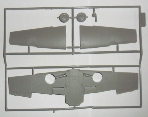 Bf 109F-4 с персоналом ВВС Германии, 1:48, (48804)