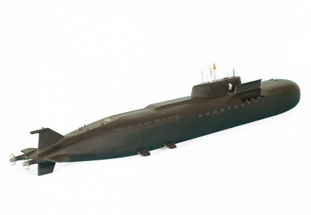 9007 Российский атомный подводный ракетный крейсер К-141 «Курск», 1:350