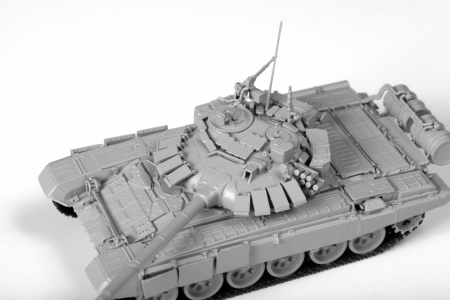 Российский основной боевой танк Т-72Б3