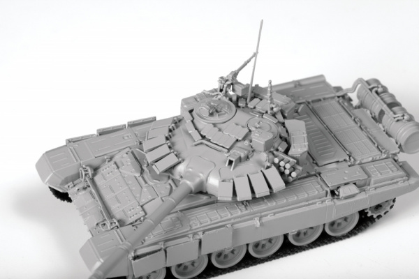 Российский основной боевой танк Т-72Б3