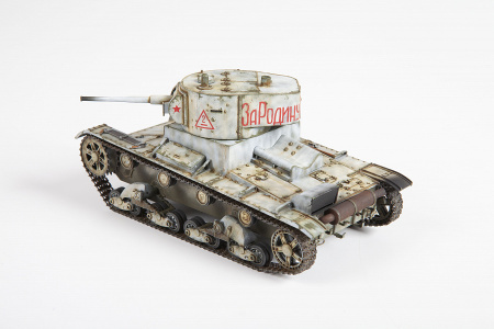 Советский легкий танк Т-26 (обр. 1933 г.), 1:35