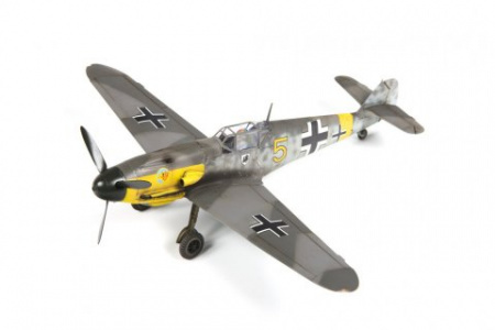Немецкий истребитель «Мессершмитт» BF-109 F2, 1:48 (ПН)
