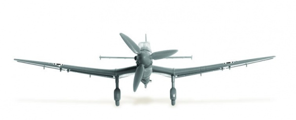 Немецкий бомбардировщик Ju-87B2, 1:144