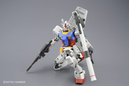 Робот MG RX-78-2 Gundam Ver. 3.0