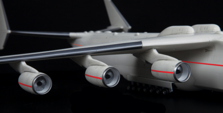 Советский транспортный самолёт Ан-225 "Мрия", 1:144