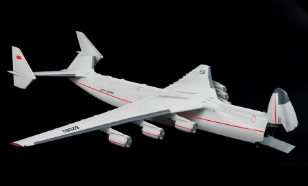 Советский транспортный самолёт Ан-225 "Мрия", 1:144