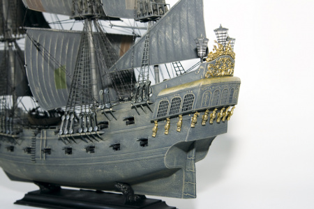 Корабль Джека Воробья "Черная жемчужина", 1/72