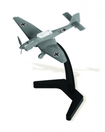 Немецкий бомбардировщик Ju-87B2, 1:144