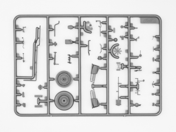 le.gl.Einheitz-Pkw Kfz.4, Германский легкий зенитный автомобиль II МВ, 1:35, [35584]