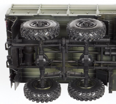 Российский армейский грузовик Урал-4320, 1:35