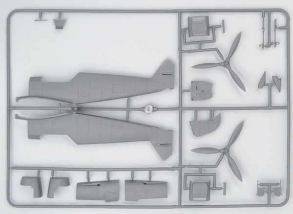 Bf 109F-4 с германским наземным персоналом, 1:48, (48805)