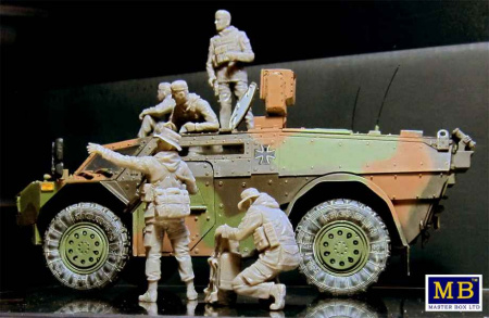 Бундесвер. Немецкие военнослужащие, наши дни, 1:35, (MB35195)