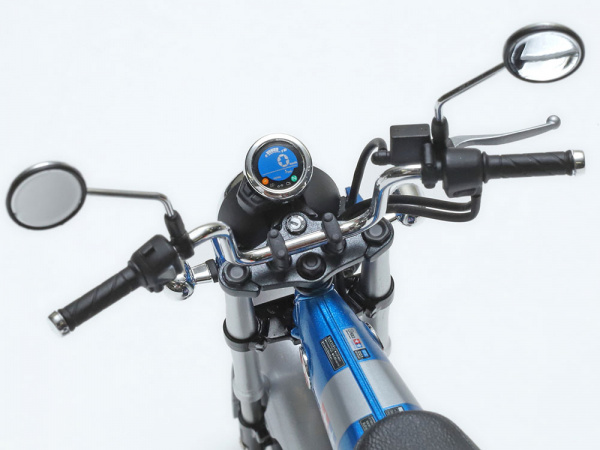 Мотоцикл Honda Dax125 Dachshund, 1:12