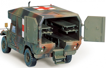 M997 MAXI AMBULANCE (1:35)