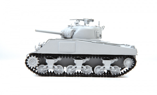 Американский средний танк М4А2 "Шерман" (без клея), 1:72