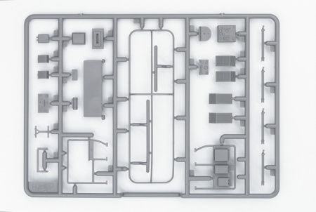 Sd.Kfz.251/6 Ausf.A с экипажем, 1:35, (35104)