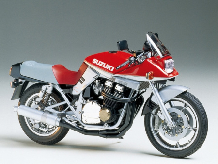 Мотоцикл Suzuki GSX1100S Katana, 1/12