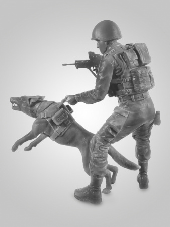 Офицер подразделения K-9 IDF с собакой, 1:16, (16102)
