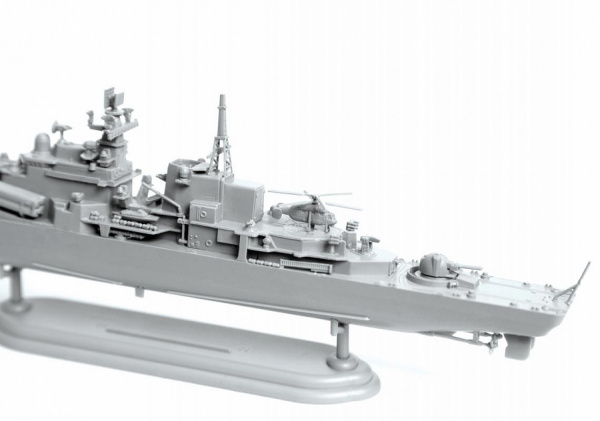 Российский эсминец "Современный"